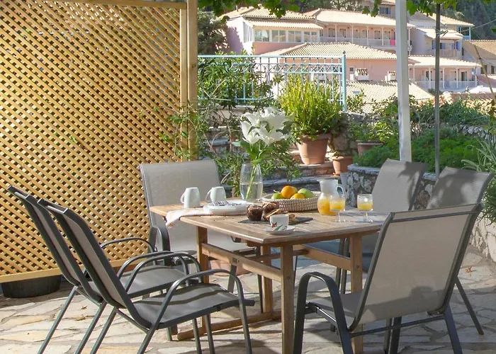 Pantazis In Áyios Nikítas