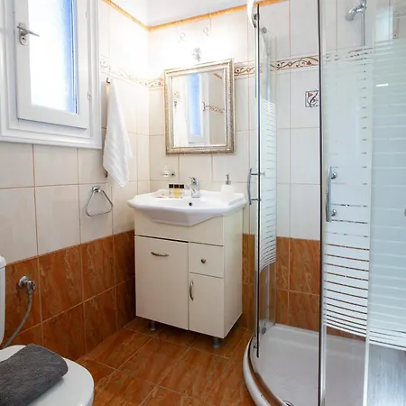 Aparthotel Pantazis In Áyios Nikítas