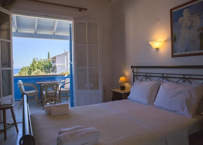 Pantazis In 4* Áyios Nikítas